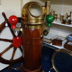 Antieke scheepsartikelen