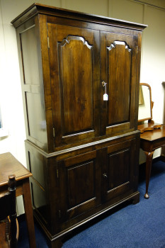Engelse kast - Antieke-Engelse-eiken-kast-MR4038-1.JPG