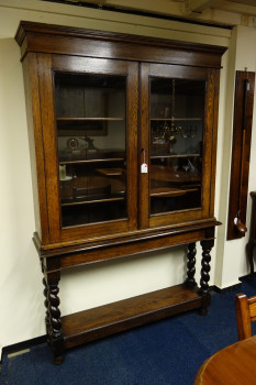 Engelse vitrine - Antieke-Engelse-vitrini-van-eikenhout-MR4070-2.JPG