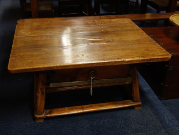 Oostenrijkse Betaal tafel(salon) - DSC04485.JPG