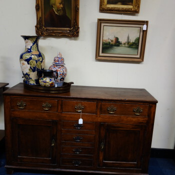 Engelse sideboard, DSC04633