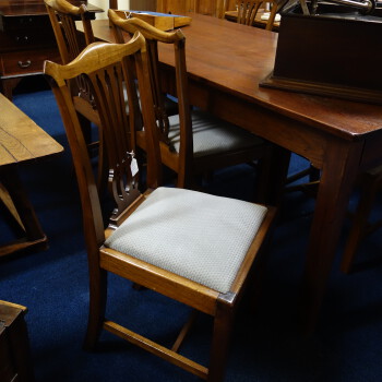 Engelse set van 6 stoelen, DSC04654