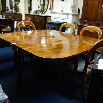 Engelse "Dropleaf"tafel, DSC04715