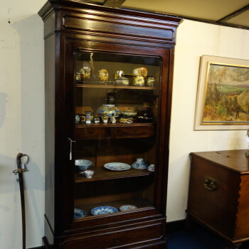 Hollandse vitrinekast, DSC04744