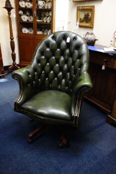 Engelse "Chesterfield"bureaustoel - DSC04773.JPG