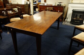 Engelse country tafel - MR2976.JPG