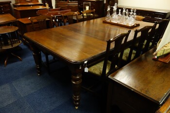 Engelse coulissetafel - MR3017.JPG