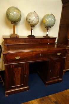 Hollands bureau - MR3178a.JPG