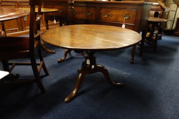 Engelse til top salontafel - MR3697.JPG