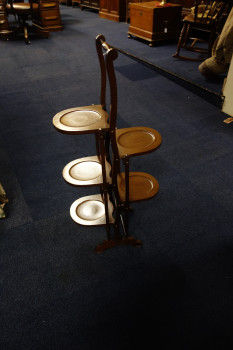 Engelse dubbele cakestand - MR3699-2a.JPG