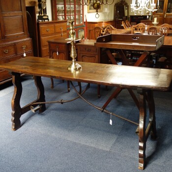 Spaanse tafel, MR3708 2