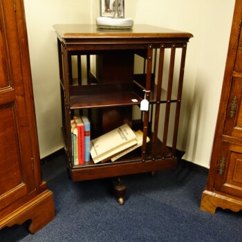 Engelse boekenmolen, Engelse antieke boekenmolen