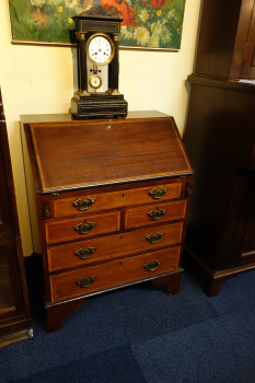 Engels Bureau - MR3873.JPG