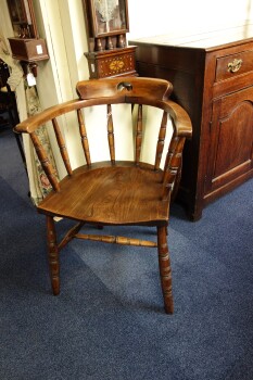 Engelse captainchair - MR3919-1.JPG