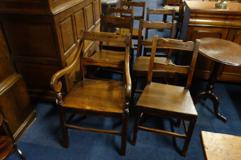 Engelse "Welsh" stoelen set van 6 met 1 armstoel erbij - MR3981a.JPG