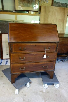 Engels bureau - MR4005-1a.JPG