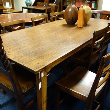 Engelse countrytafel, MR4022