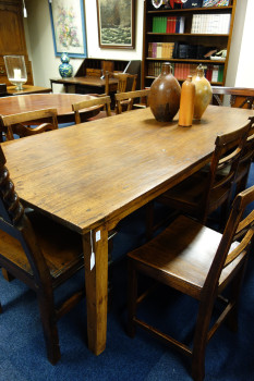 Engelse countrytafel - MR4022.JPG