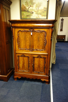 Hollands bureau - MR4024a.JPG