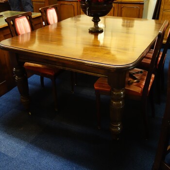 Engelse coulissetafel, Grote Antieke Engelse coulissetafel vierkant