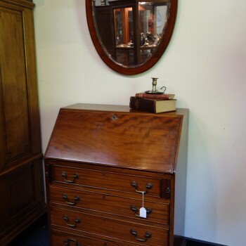Engelse secretaire, Antieke Engelse secretaire van mahoniehout uit 1890