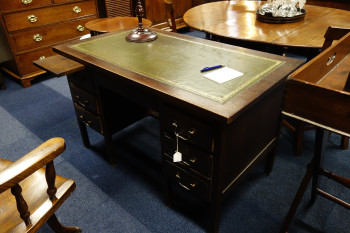 Engels Bureau - MR4142.JPG